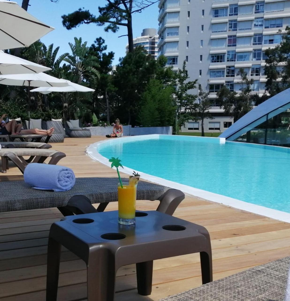 Don Majestic Hotel بونتا دل استي المظهر الخارجي الصورة