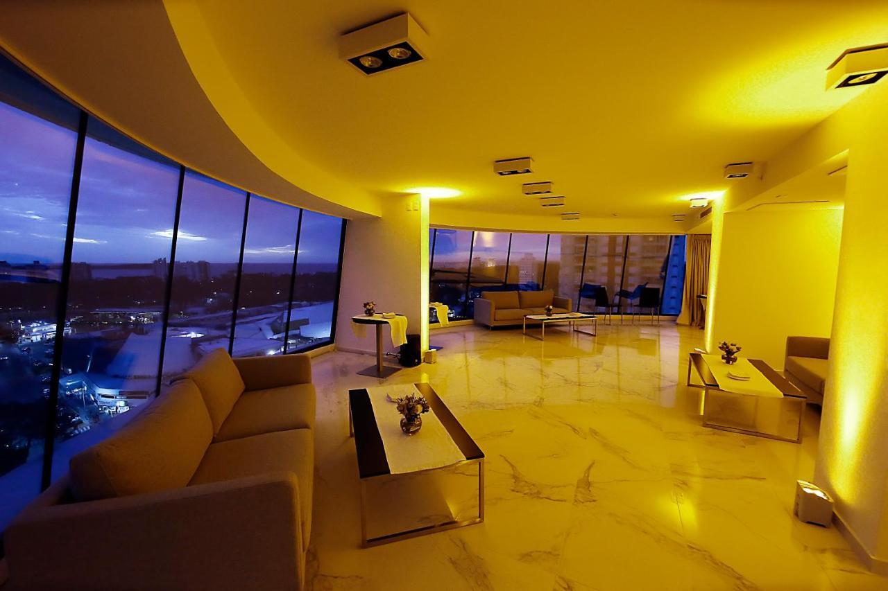 Don Majestic Hotel بونتا دل استي المظهر الخارجي الصورة